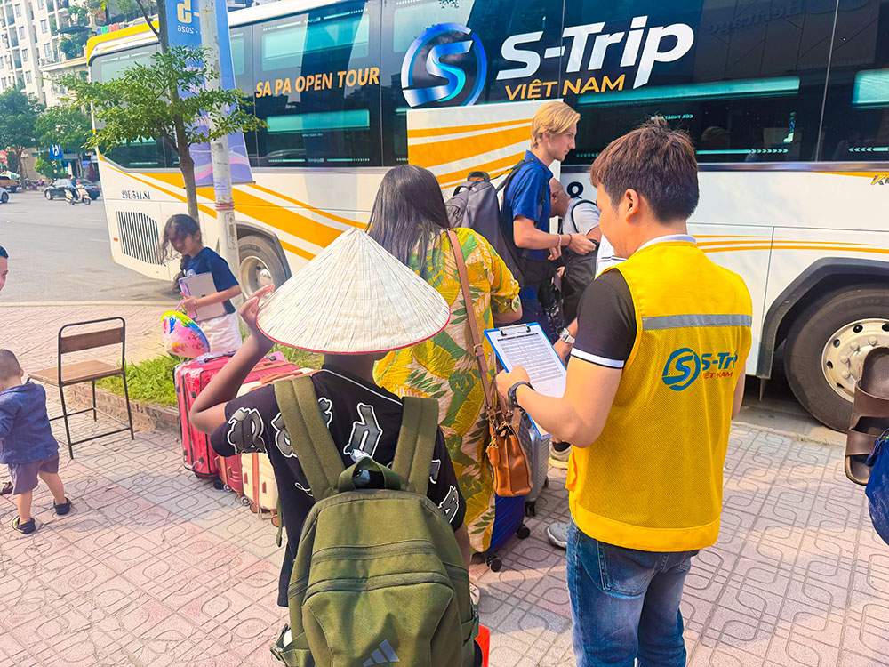 xác nhận vé S-Trip